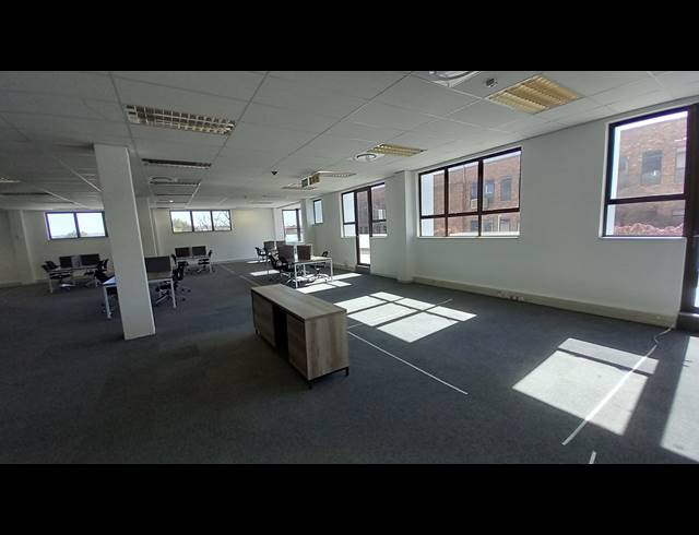 330M² OFFICE TO LET IN RIVONIA